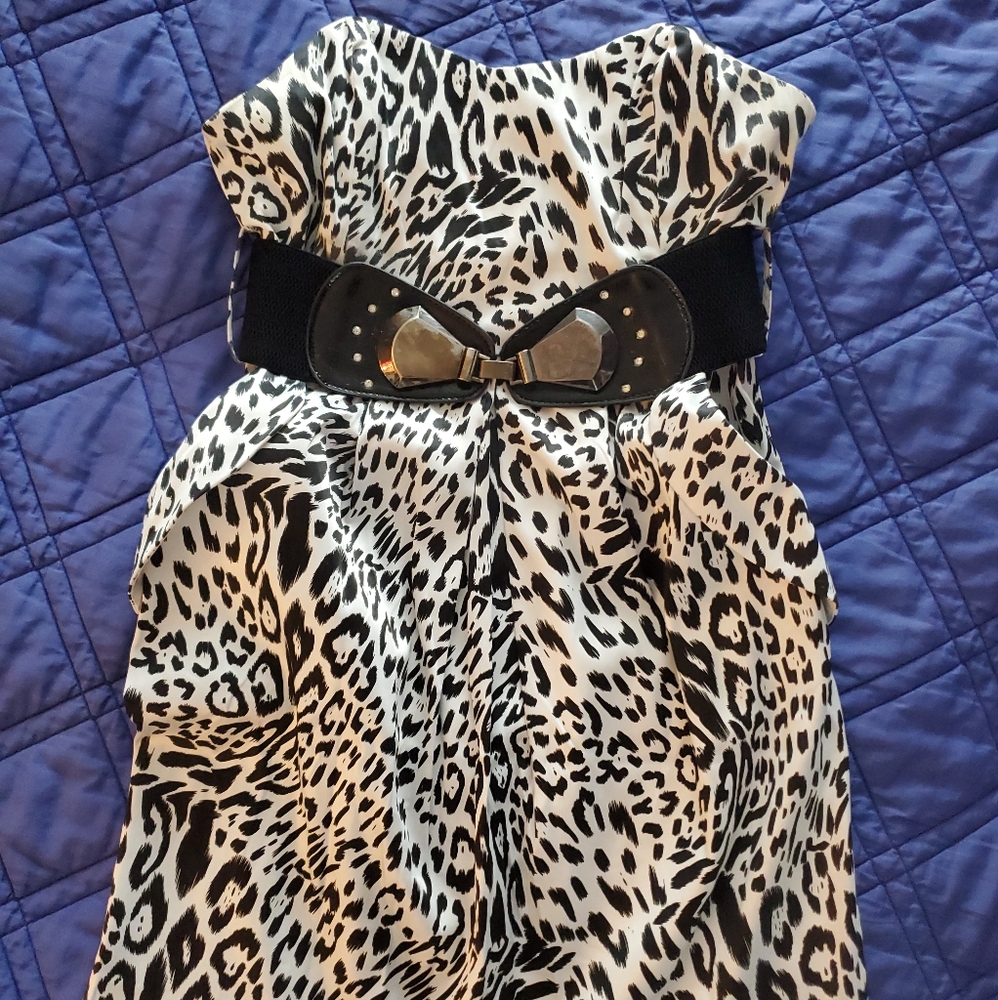 Dress, medium, leopard zebra print, strapless